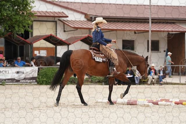 sA9K08776.JPG